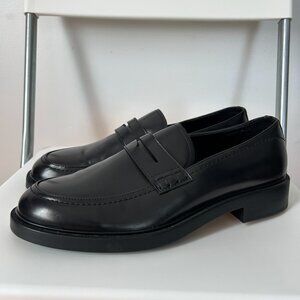 Zara Black Leather Loafers – EU 42 / US 9